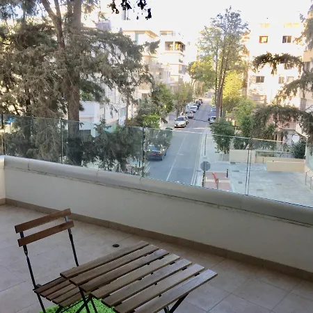 Corporate Comfort For Longer Stays Apartament *