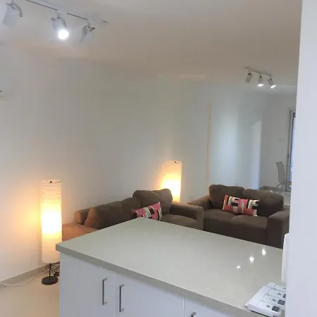 Apartment Corporate Comfort For Longer Stays *